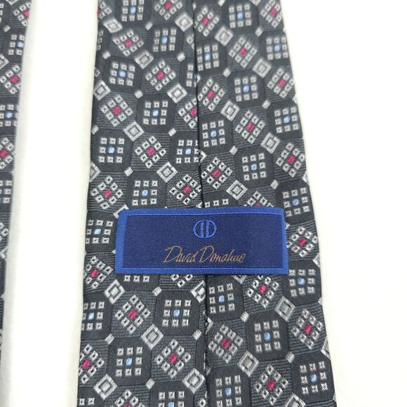 David Donahue Gray Foulard Squares 100% Silk Neck Tie Designer Classic - Picture 4 of 8